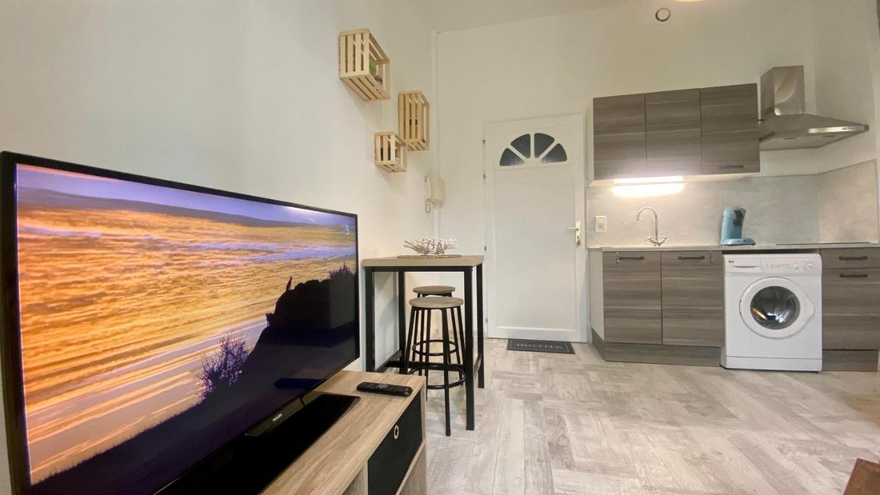 Appartement 30M2 - 400 Metres Cite Mediavale การ์กาซอน ภายนอก รูปภาพ